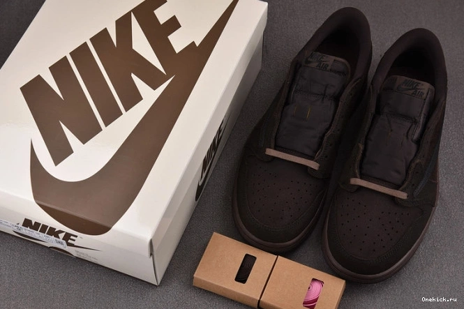One Kick DM7866-202 Velvet OG Scott Travis Jordan 1 Air Low x Brown 0727